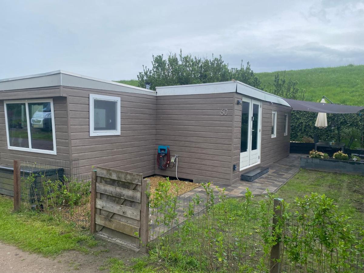 Bungalow Aan De Thoolse Kust Poortvliet Exteriör bild