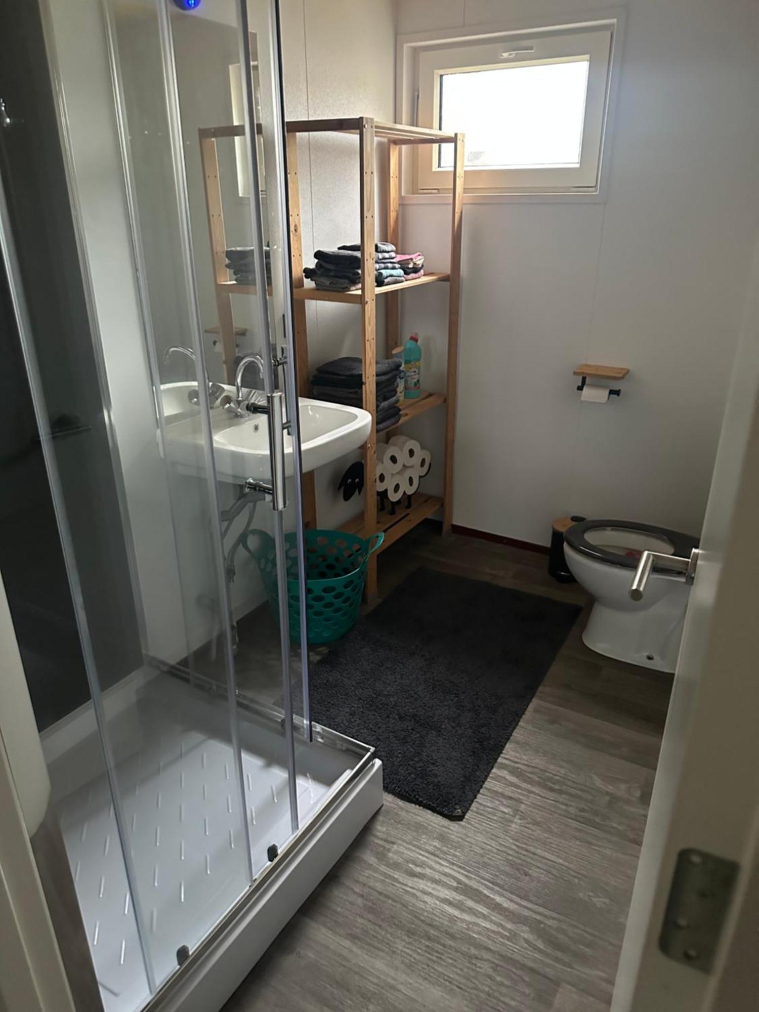 Bungalow Aan De Thoolse Kust Poortvliet Exteriör bild